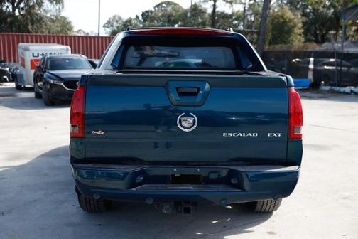 2005 Cadillac Escalade EXT Base