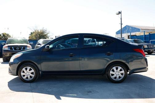 2015 Nissan Versa 1.6 S+