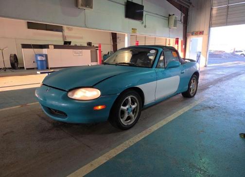 1999 Mazda MX-5 Miata Convertible 2D