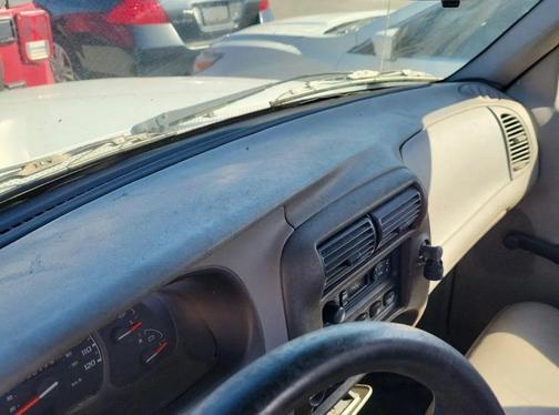 2002 Mazda B2300 B2300 Short Bed