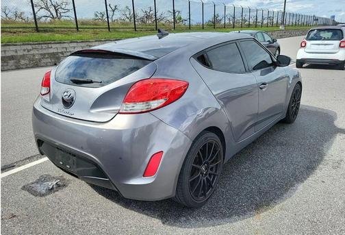 2012 Hyundai Veloster Base