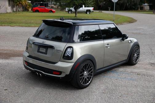 2007 MINI Cooper S Base