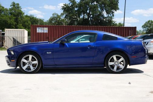 Blue 2013 Ford Mustang GT Premium