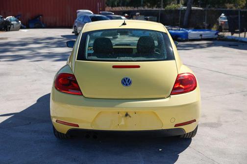 2013 Volkswagen Beetle 2.5L