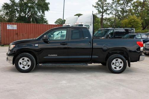 Black 2007 Toyota Tundra SR5