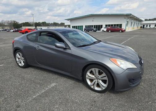 2011 Hyundai Genesis Coupe 2.0T