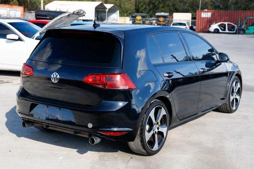2017 Volkswagen Golf GTI 2.0T S 4-Door