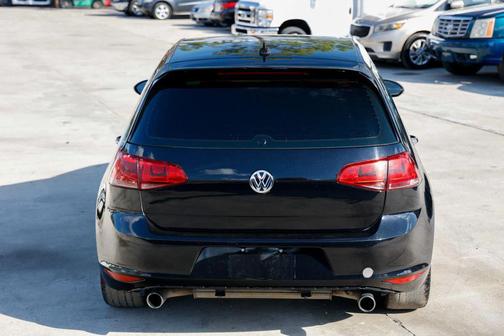 2017 Volkswagen Golf GTI 2.0T S 4-Door