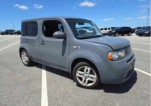Gray 2013 Nissan Cube 1.8 SL