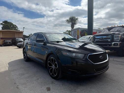 2013 Ford Taurus SHO