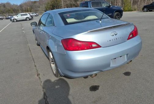 2009 INFINITI G37 Base