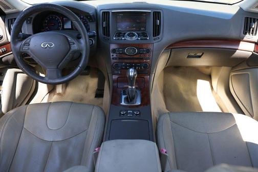 2009 INFINITI G37 Base