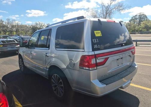 2017 Lincoln Navigator Select