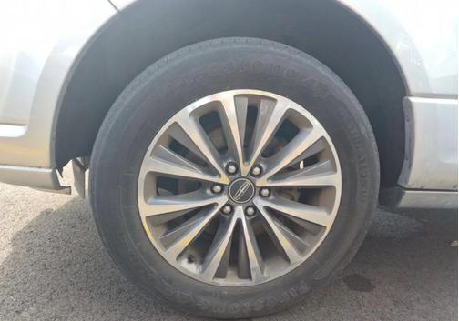 2017 Lincoln Navigator Select