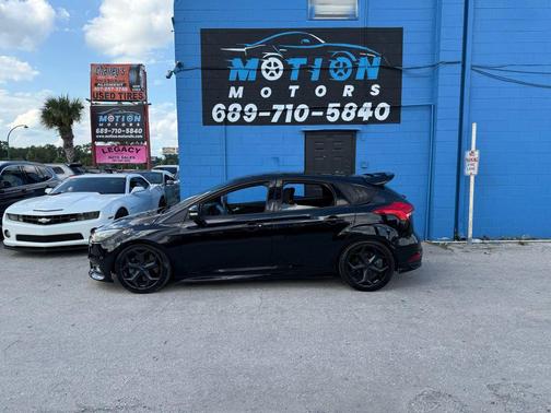 2016 Ford Focus ST