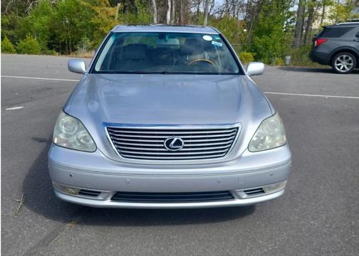 2004 Lexus LS 430 Base