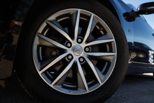 2014 INFINITI Q50 Premium