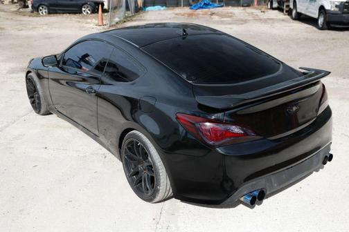 2010 Hyundai Genesis Coupe 2.0T