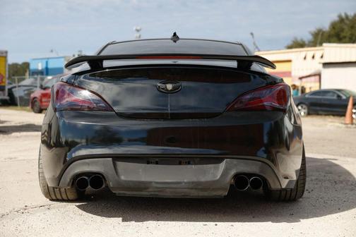 2010 Hyundai Genesis Coupe 2.0T