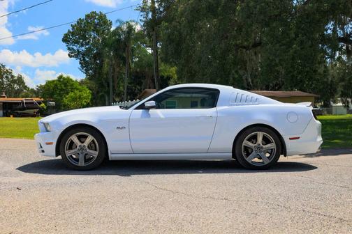 2014 Ford Mustang GT Premium