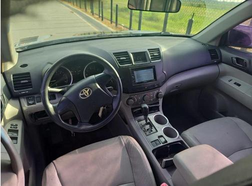Black 2008 Toyota Highlander Sport