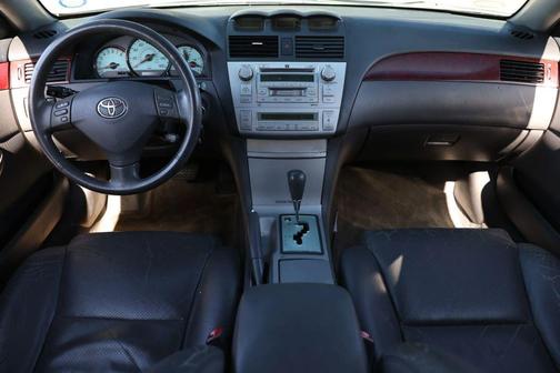 2005 Toyota Camry Solara SLE