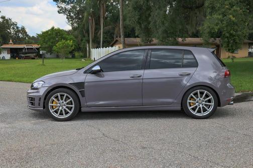 2017 Volkswagen Golf GTI 2.0T S 4-Door