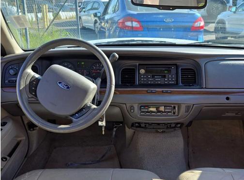 2007 Ford Crown Victoria LX