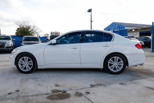 2012 INFINITI G37 Journey