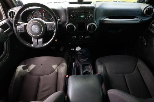 2013 Jeep Wrangler Sport