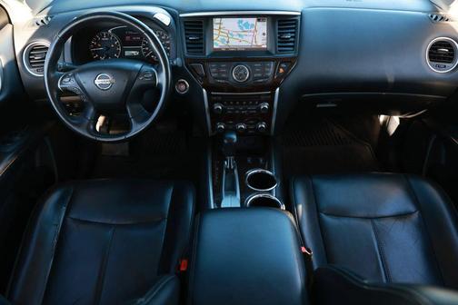 2014 Nissan Pathfinder SL