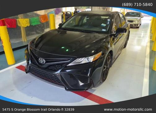 Black 2018 Toyota Camry XSE