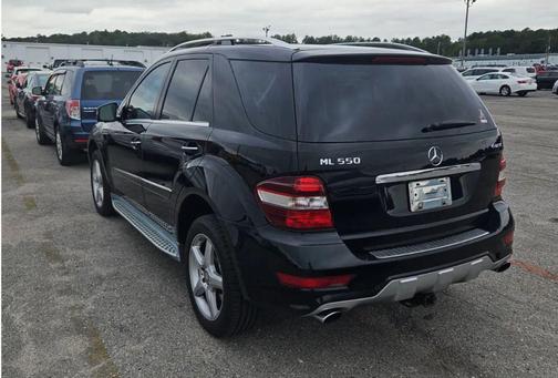 2011 Mercedes-Benz M-Class 4MATIC