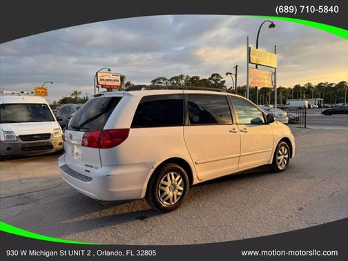 2006 Toyota Sienna LE