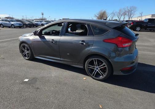 2016 Ford Focus ST 
