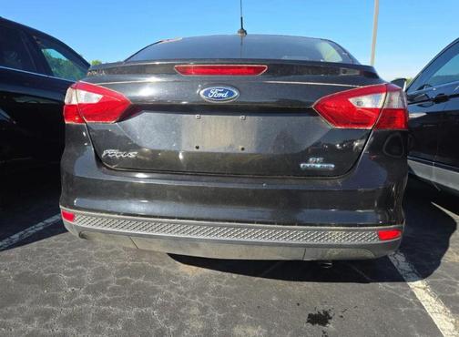 Black 2012 Ford Focus SE