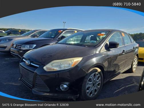 Black 2012 Ford Focus SE