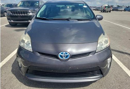 Winter Gray Metallic 2015 Toyota Prius Two