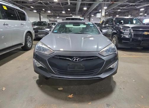 2014 Hyundai Genesis Coupe 2.0T R-Spec