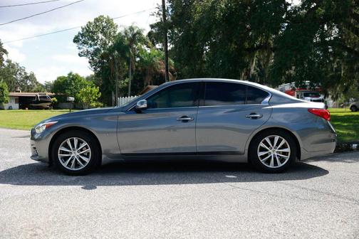 2015 INFINITI Q50 Premium
