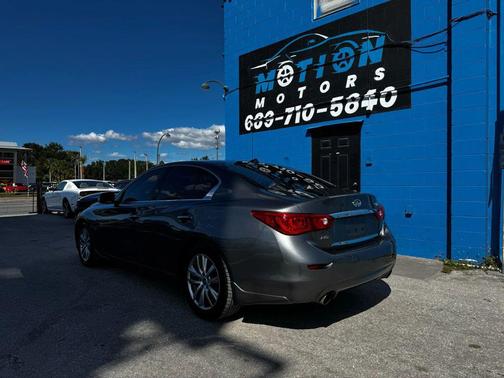 2015 INFINITI Q50 Premium