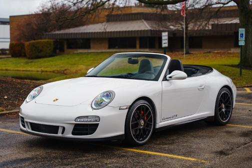 2011 Porsche 911 Carrera GTS
