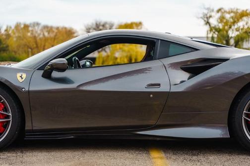 2020 Ferrari F8 Tributo Base