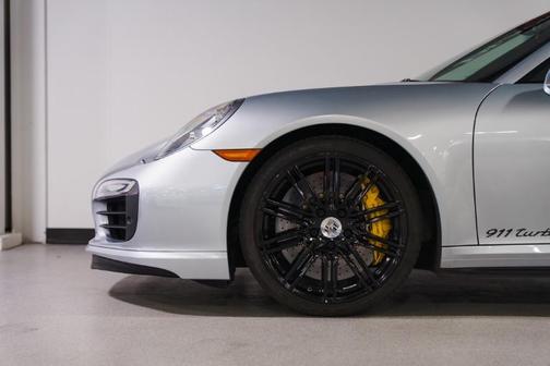 2015 Porsche 911 Turbo