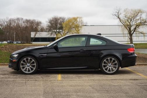 Black 2009 BMW M3
