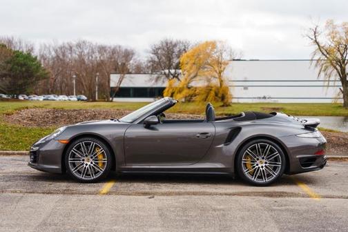 2015 Porsche 911 Turbo S