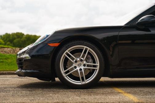 Black 2014 Porsche 911 Carrera