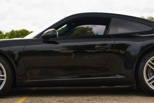 Black 2014 Porsche 911 Carrera