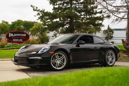 Black 2014 Porsche 911 Carrera