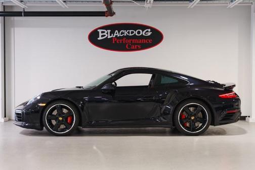 2017 Porsche 911 Turbo